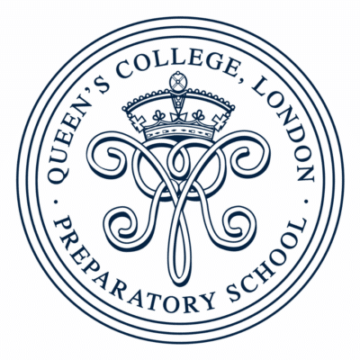 Queen’s College Preparatory School crest